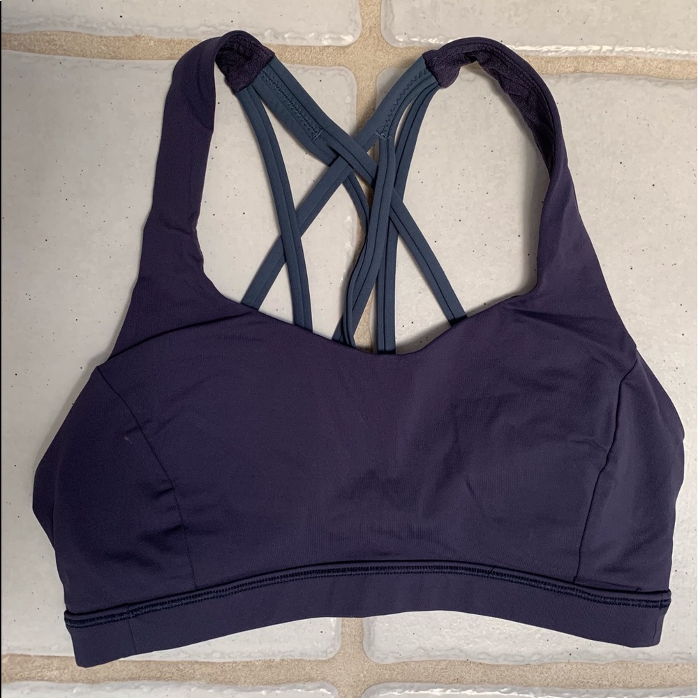 Lululemon Free to Be Serene Bra